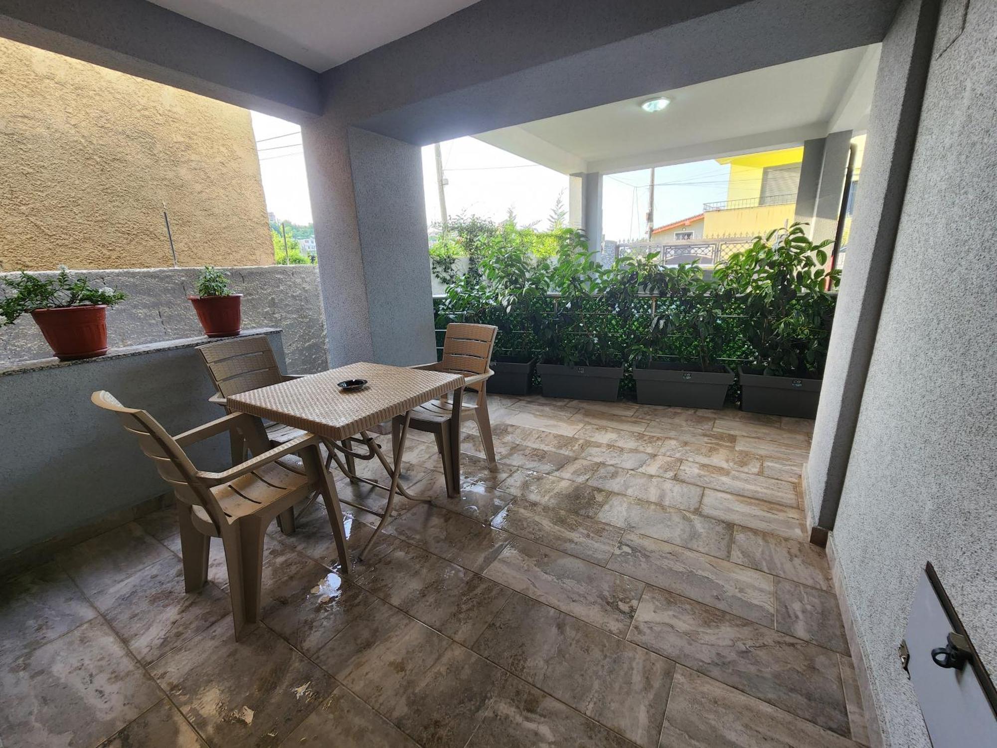 Eden Guesthouse Durrës 외부 사진