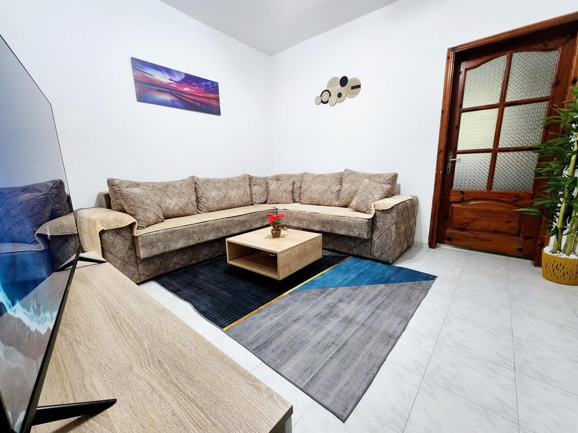 Eden Guesthouse Durrës 외부 사진