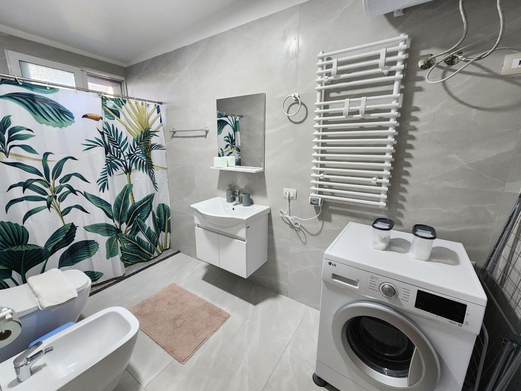 Eden Guesthouse Durrës 외부 사진
